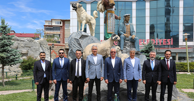 BAŞKANIMIZ ZEKİ ÖZDEMİR, KANGAL İLÇESİNİ ZİYARET ETTİ.