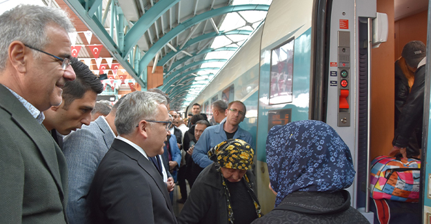 Sivas – İstanbul Hızlı Tren Seferleri Başladı.