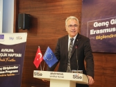 Avrupa Gençlik Haftası’nda Gençlere Erasmus Fırsatları Anlatıldı