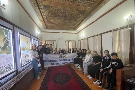 Ray-Büs ile Divriği Kültür Gezisi - Şehit Üsteğmen Cemalettin Yılmaz Ticaret Mesleki ve Teknik Anadolu Lisesi