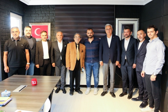 Yönetim Kurulu Başkanımız Zeki Özdemir ve Meclis Başkanımız Osman Yıldırım, Sivas Hakimiyet Gazetesi İmtiyaz Sahibi Yusuf Ziya Ünsal’ı ziyaret etti.