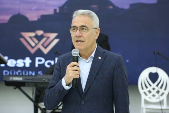 STSO 25. Meslek Komitesi üyeleri, düzenlenen iftar programında bir araya geldi.