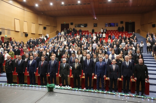 24 Kasım Öğretmenler Günü dolayısıyla “Eğitimle Filizlenen Yeşil Vatan” temalı fotoğraf sergisi ve kutlama programı düzenlendi.