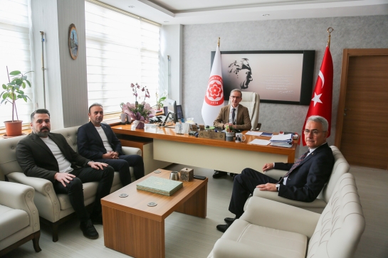 Başkan Özdemir, Medikal Sektöründeki Ödeme Gecikmelerine Çözüm Arıyor