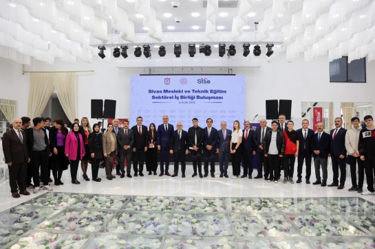 Odamız tarafından düzenlenen “Mesleki ve Teknik Eğitim Buluşması” yoğun bir katılımla gerçekleştirildi.