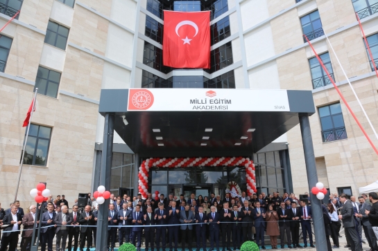 Sivas Öğretmen Akademisi