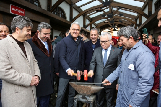 Baharın habercisi Nevruz Bayramı, Sivas’ta coşkuyla kutlandı.